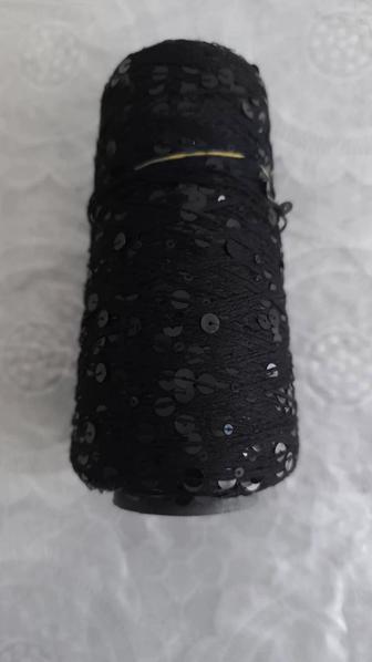 Пряжа вискоза с пайетками 3мм 250гр. Черная.