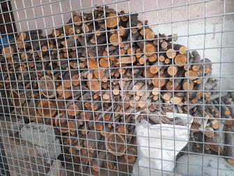 Продамдрова в мешках фруктовые.