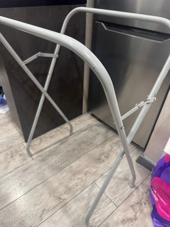 Продам подставку для детской ванночки