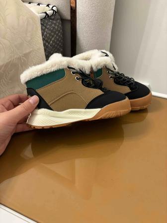 Ботинка зимняя