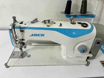 Промышленная швейная машина Jack F4