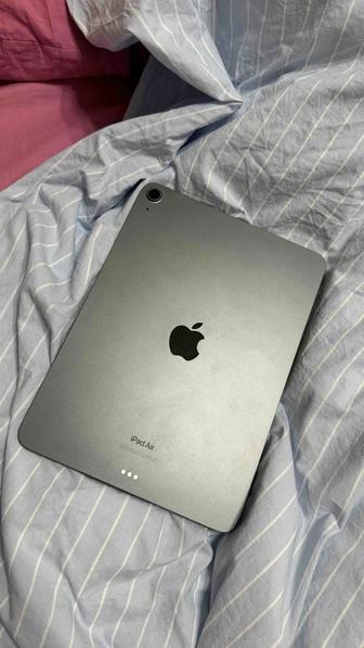 Планшет Apple iPad Air 2022 10.9 Wi-Fi 10.9 дюйм 64 Гб серый