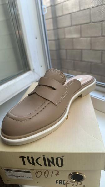 Продаю новые мюли Tucino