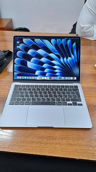 MacBook Air M2