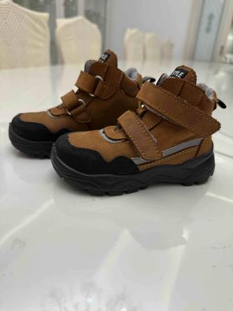 Ботинки. Осень-весна. 24 размер