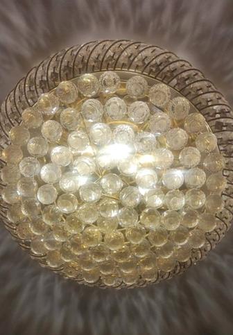 3 люстры и два бра !