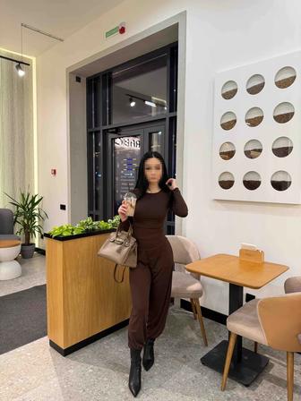 Костюм повседневный (коричневый)