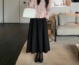 Юбка черная классическая