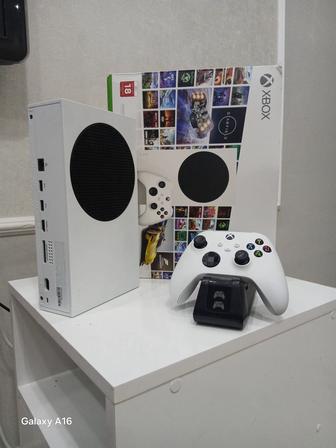 Продам мощную игровую приставку Xbox series S