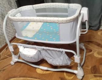 Продам кровать манеж