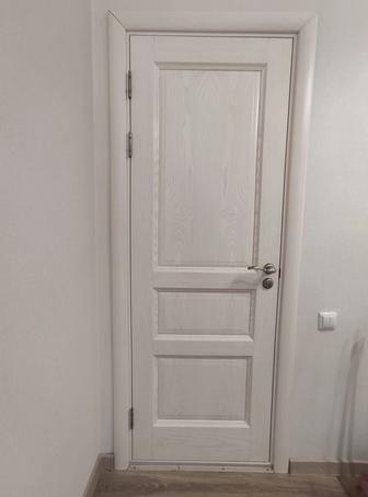 Межкомнатные двери, 70 и 80 см, со стеклом и без, в отличном состоянии