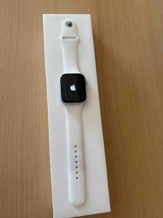 Apple Watch 8