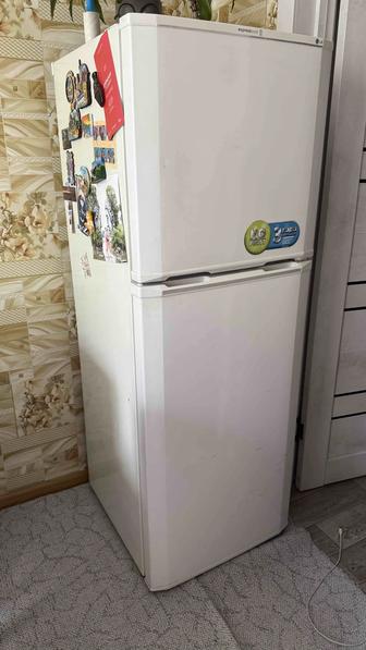 Продаю холодильник LG