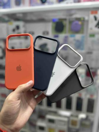 Чехлы для iPhone 17/17Pro/17ProMax