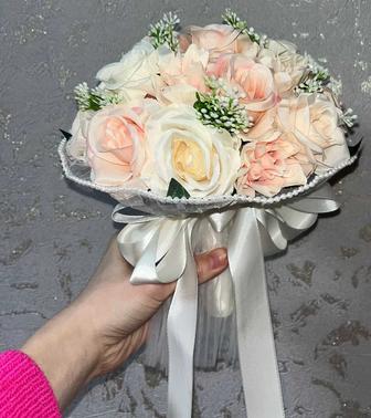 Свадебный букет невесты из искусственных цветов