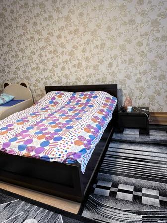 Продам спальный гарнитур