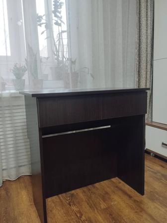 Стол, тумба