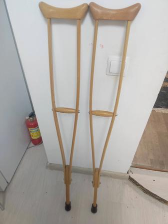 Продадим костыли Детские