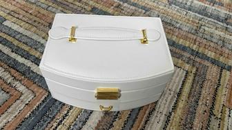 Шкатулка для украшений, НОВАЯ