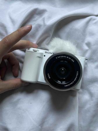 Камера Sony ZV E 10 Уникального Белого цвета