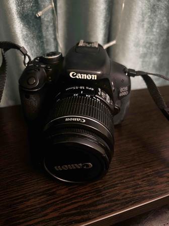 Фотоаппарат Canon EOS600D