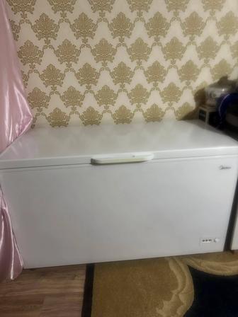 Продам Морозильник