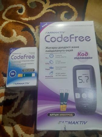 Продаю глюкометр и и тест полоски code free.