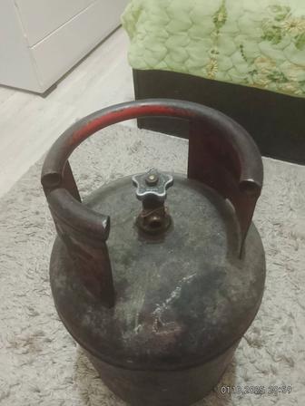 Продаю газовый баллон маленький, 10 000 тенге