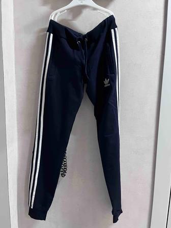 Спортивный брюки