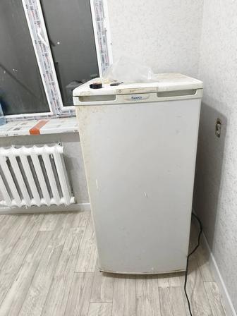 Продам Холодильник рабочий