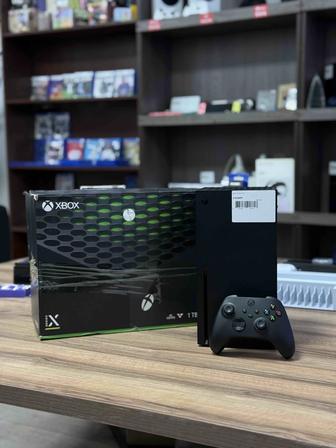Xbox Series X в полной комплектации