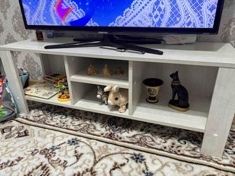 Тумба под телевизор