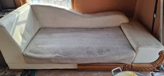 Отдам даром диван