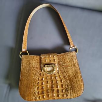 Продаю оригинальную сумку CELINE из крокодиловой кожи
