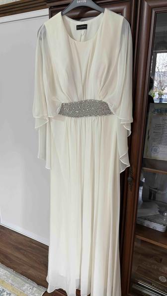 Продам платье в отличном состоянии