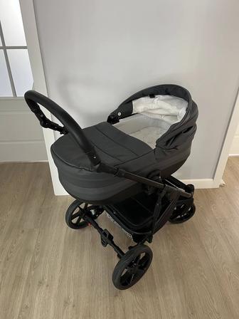 Коляска Pituso Luna