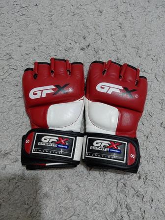 Перчатки для мма