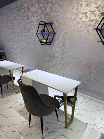 Сдам в аренду стол для маникюра