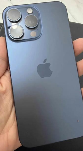 Продам Айфон 15 про Макс 256г