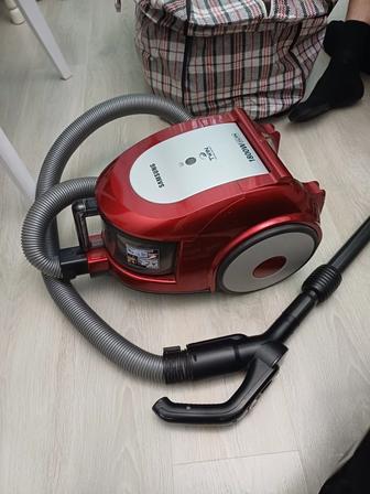 Продам пылесос