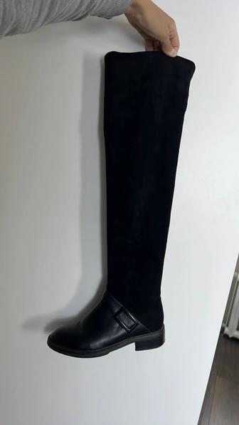 Продам демисезонные сапоги-ботфорты