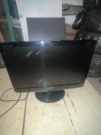 монитор 24 дюйм. самсунг