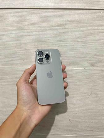 Продам срочно iPhone 15 Pro 256GB