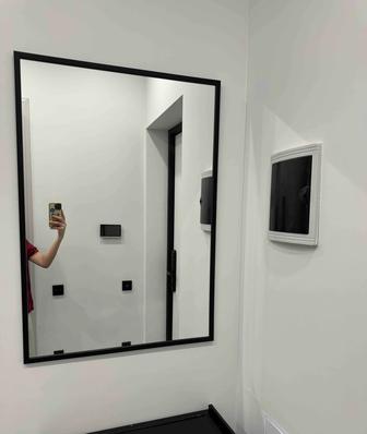 Продам зеркало длина - 98, ширина - 69.