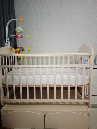 Детский кровать