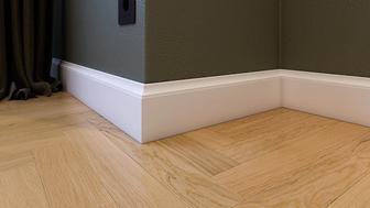 Монтаж плинтуса