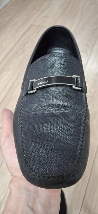 Продам лоферы Prada