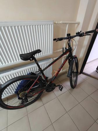 Продам велосипед Axsis 700