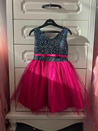 Платье 3-5 лет. USA