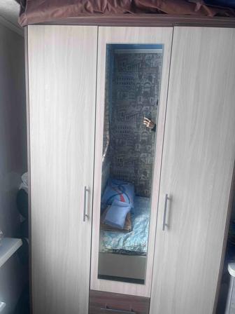 Продам шкаф срочно